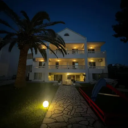 Hotel Proteas 2*